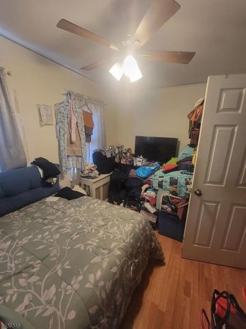 373 Rutledge Ave, East Orange City, NJ 07017
