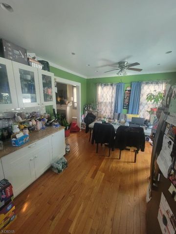 373 Rutledge Ave, East Orange City, NJ 07017
