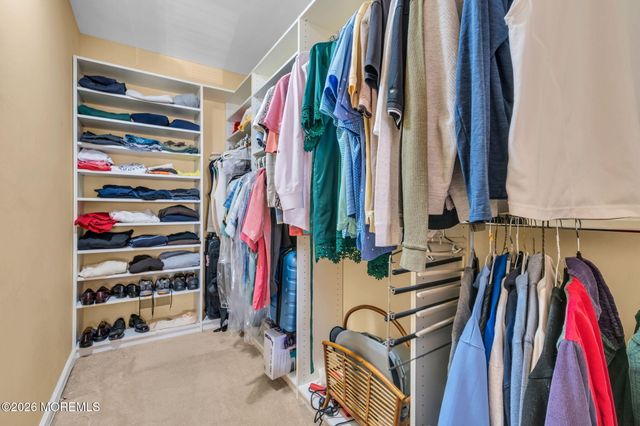 85 Radcliffe Drive, Lincroft, NJ 07738