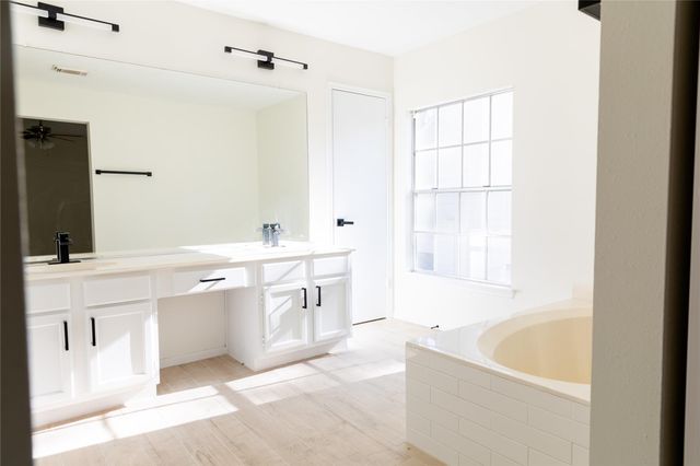 22 Cottage Grove Place, The Woodlands, TX 77381