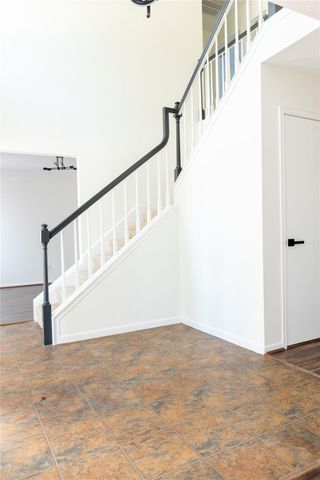 22 Cottage Grove Place, The Woodlands, TX 77381