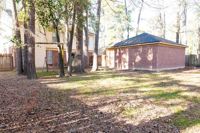 22 Cottage Grove Place, The Woodlands, TX 77381