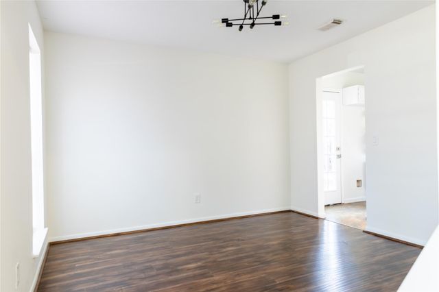 22 Cottage Grove Place, The Woodlands, TX 77381