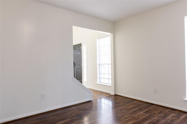 22 Cottage Grove Place, The Woodlands, TX 77381