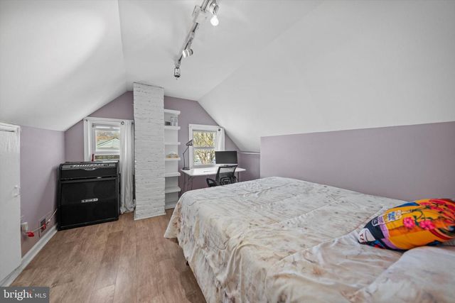 114 CHARLES ST, Rockville, MD 20850
