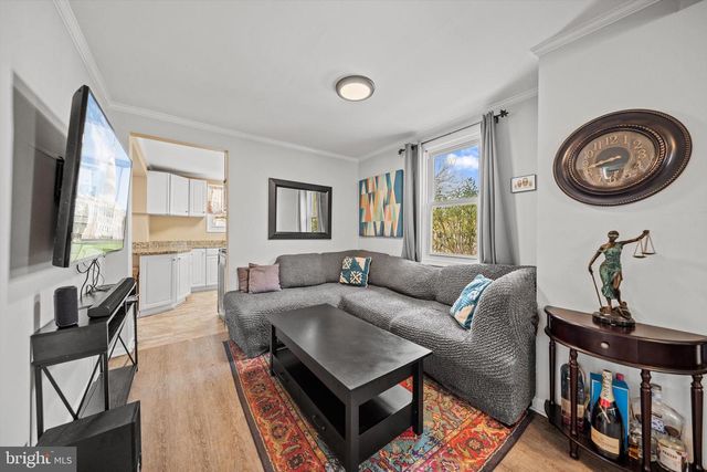 114 CHARLES ST, Rockville, MD 20850