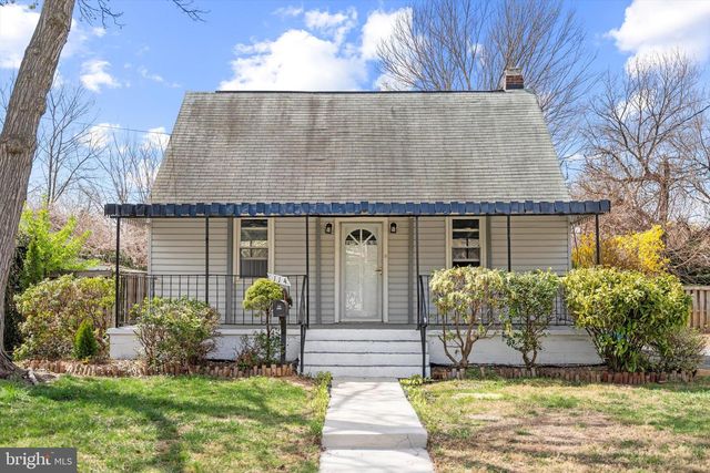 114 CHARLES ST, Rockville, MD 20850