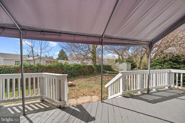 114 CHARLES ST, Rockville, MD 20850