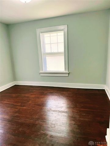 38 Pinehurst Avenue, Dayton, OH 45405
