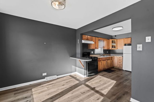 1134 E 152nd Street, Dolton, IL 60419