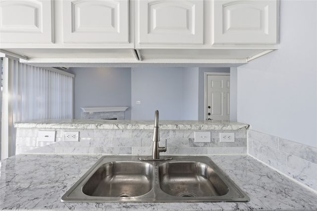 4115 Esters Road 707, Irving, TX 75038