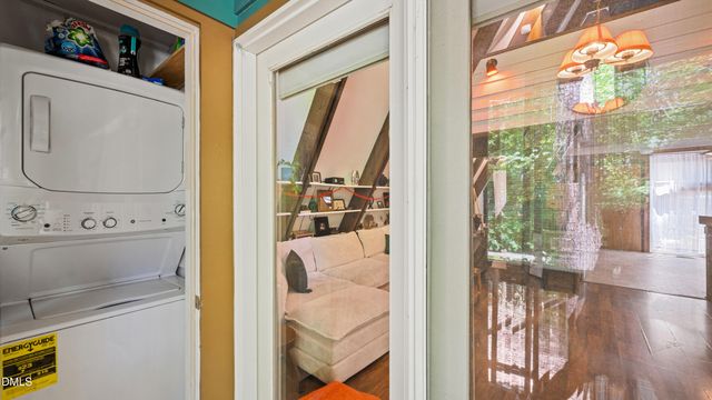 202 Purefoy Road, Chapel Hill, NC 27514