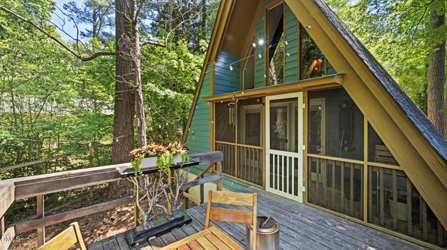 202 Purefoy Road, Chapel Hill, NC 27514