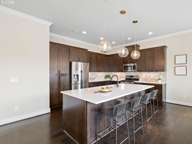 17416 Sw SHADOW TRAIL St, Beaverton, OR 97007