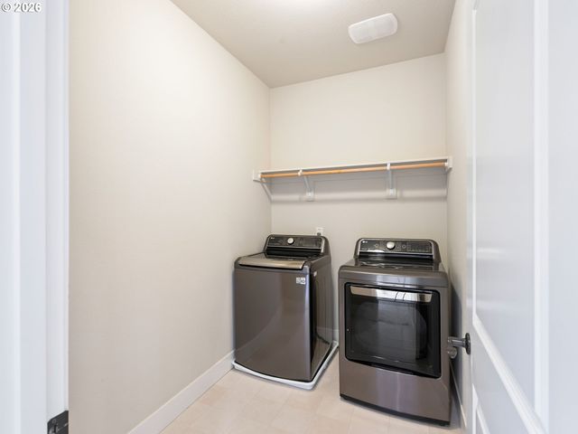 17416 Sw SHADOW TRAIL St, Beaverton, OR 97007