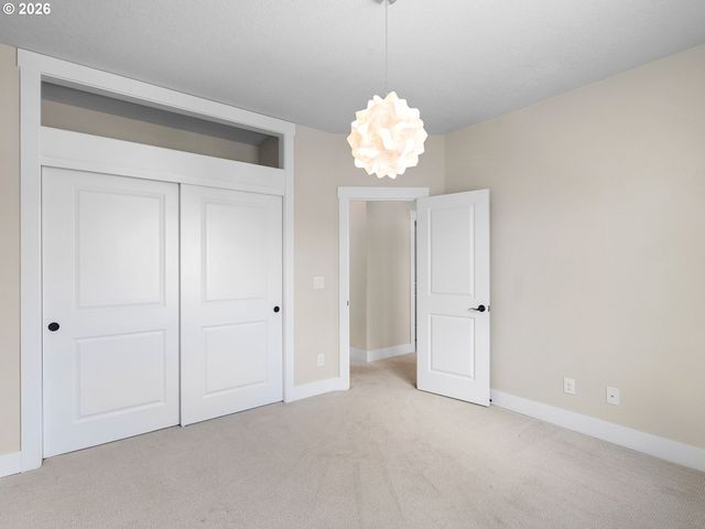 17416 Sw SHADOW TRAIL St, Beaverton, OR 97007