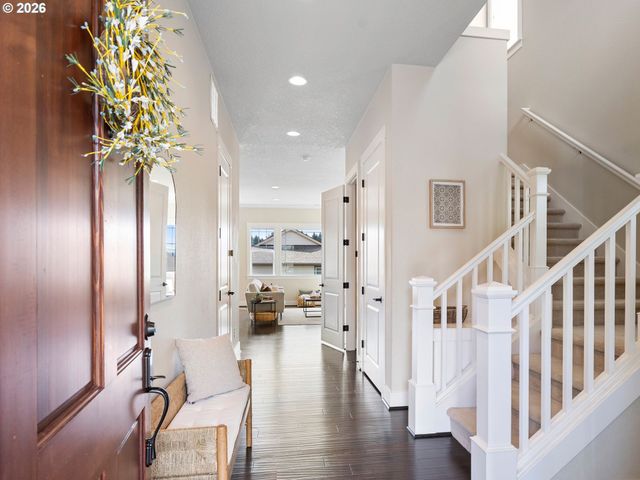 17416 Sw SHADOW TRAIL St, Beaverton, OR 97007