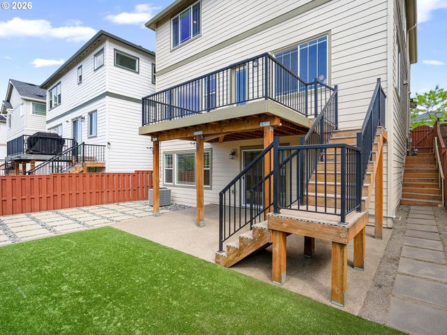 17416 Sw SHADOW TRAIL St, Beaverton, OR 97007