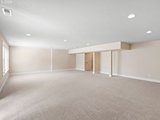17416 Sw SHADOW TRAIL St, Beaverton, OR 97007