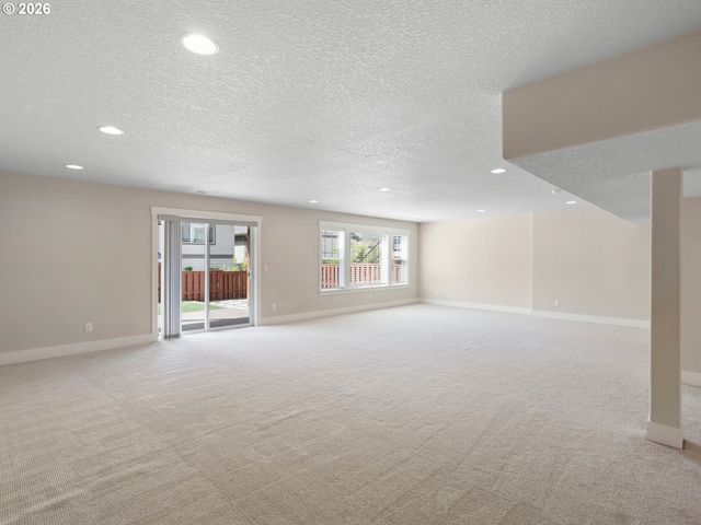 17416 Sw SHADOW TRAIL St, Beaverton, OR 97007