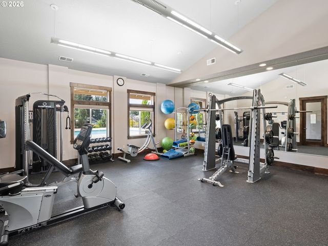 17416 Sw SHADOW TRAIL St, Beaverton, OR 97007