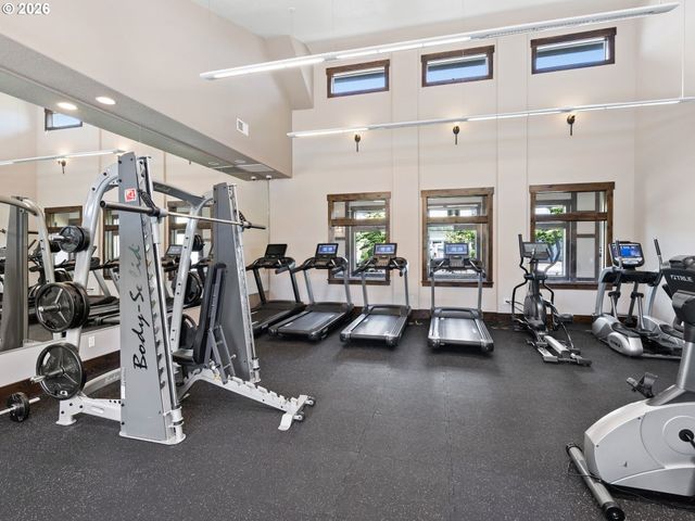17416 Sw SHADOW TRAIL St, Beaverton, OR 97007