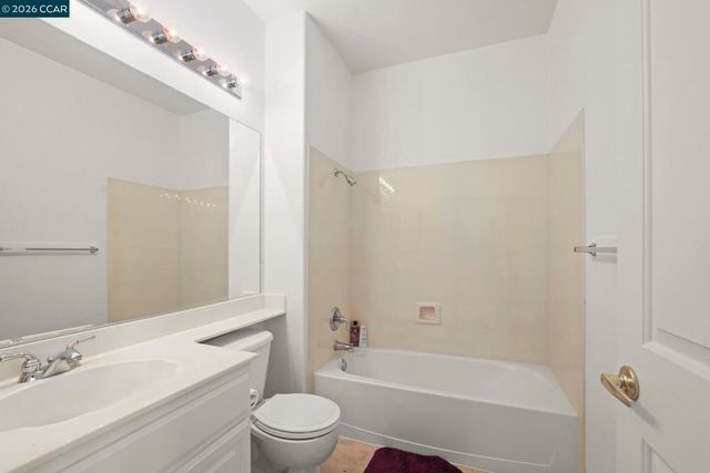 1637 Regent Dr, Brentwood, CA 94513