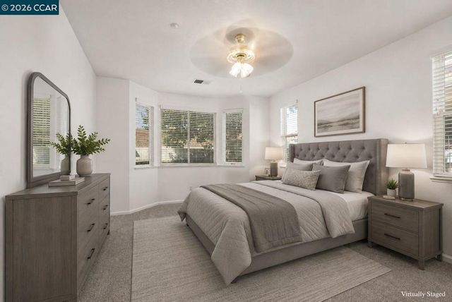 1637 Regent Dr, Brentwood, CA 94513