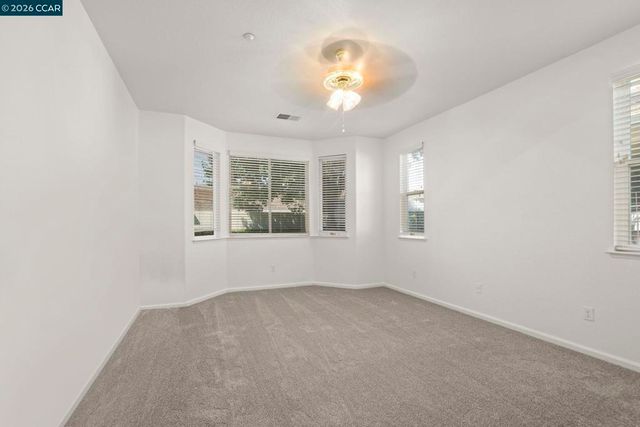 1637 Regent Dr, Brentwood, CA 94513