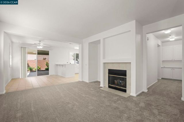 1637 Regent Dr, Brentwood, CA 94513