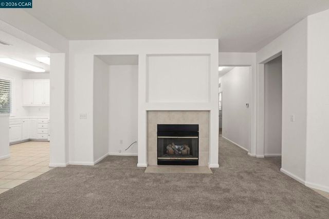 1637 Regent Dr, Brentwood, CA 94513