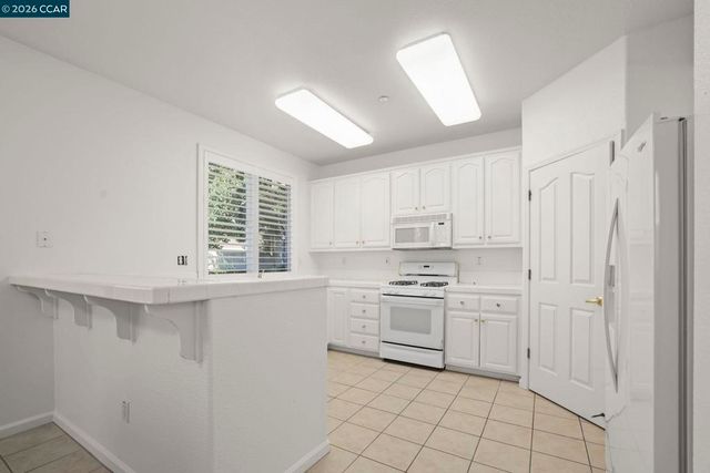 1637 Regent Dr, Brentwood, CA 94513