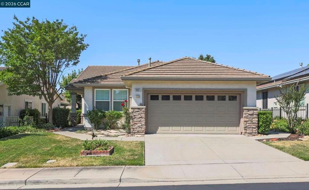 1637 Regent Dr, Brentwood, CA 94513