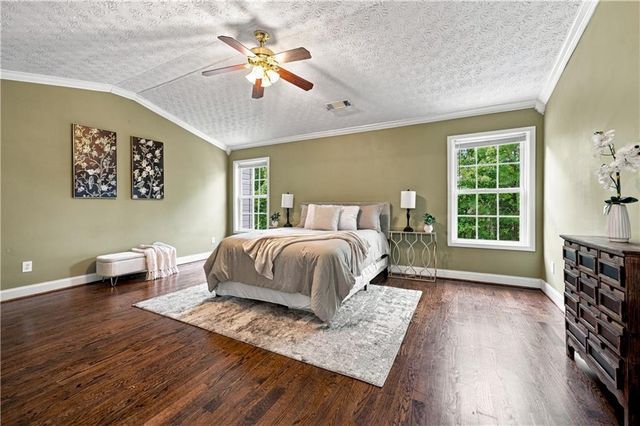 80 Clairidge Lane, Lawrenceville, GA 30046