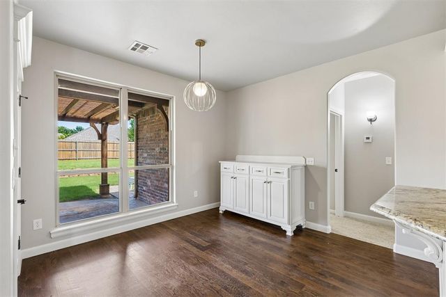 14104 Canterbury Drive, Edmond, OK 73013