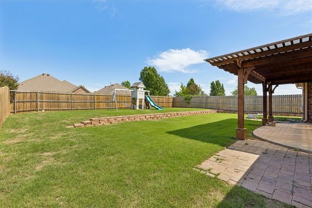 14104 Canterbury Drive, Edmond, OK 73013
