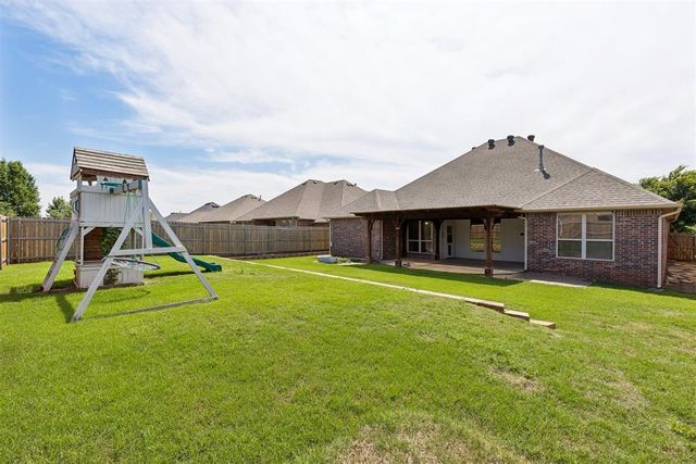 14104 Canterbury Drive, Edmond, OK 73013