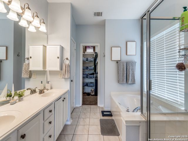 1319 Arrow Bow, San Antonio, TX 78258