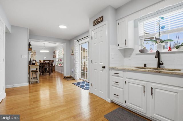 4146 ALANA LN, Collegeville, PA 19426