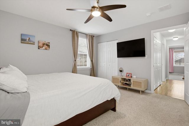 4146 ALANA LN, Collegeville, PA 19426