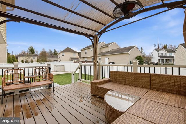 4146 ALANA LN, Collegeville, PA 19426