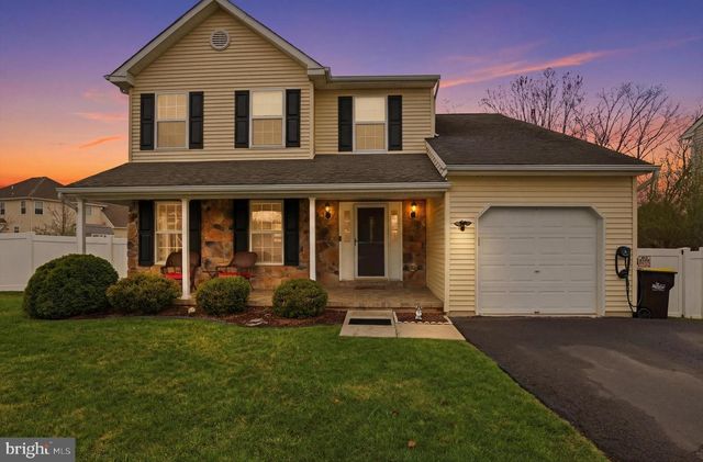 4146 ALANA LN, Collegeville, PA 19426