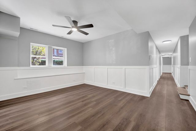 849 W Belle Plaine Avenue G, Chicago, IL 60613