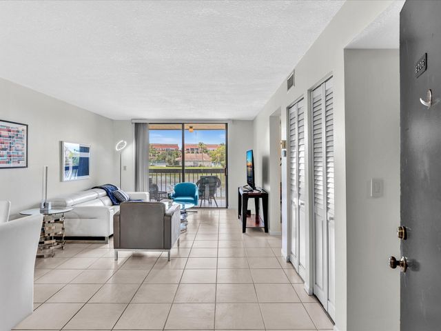 750 Egret Circle 6206, Delray Beach, FL 33444