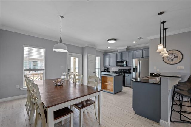 104 Vaca Court, Dauphin Island, AL 36528