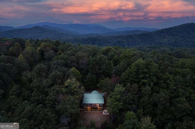 335 N Old Aska Road, Blue Ridge, GA 30513
