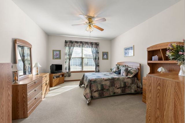 21302 Prince Lake Drive, Crest Hill, IL 60403