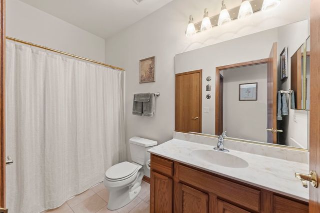 21302 Prince Lake Drive, Crest Hill, IL 60403