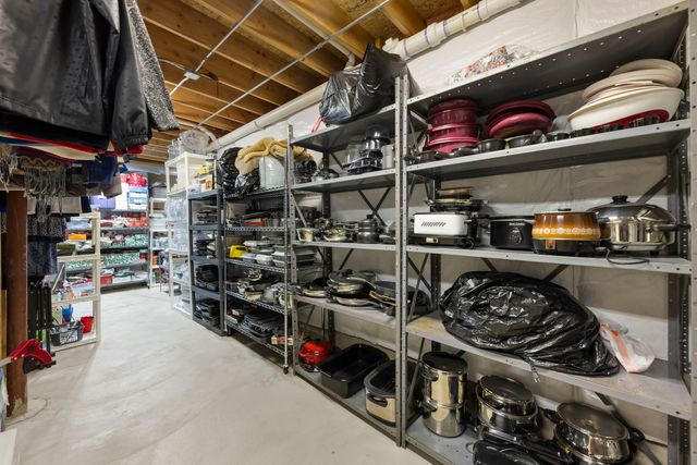 21302 Prince Lake Drive, Crest Hill, IL 60403