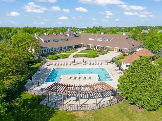 21302 Prince Lake Drive, Crest Hill, IL 60403